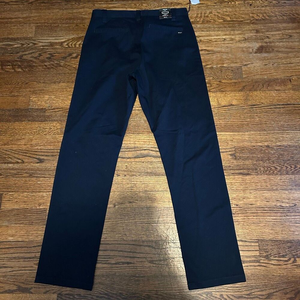 New RVCA Weekend Fit Pants - Picture 2 of 6